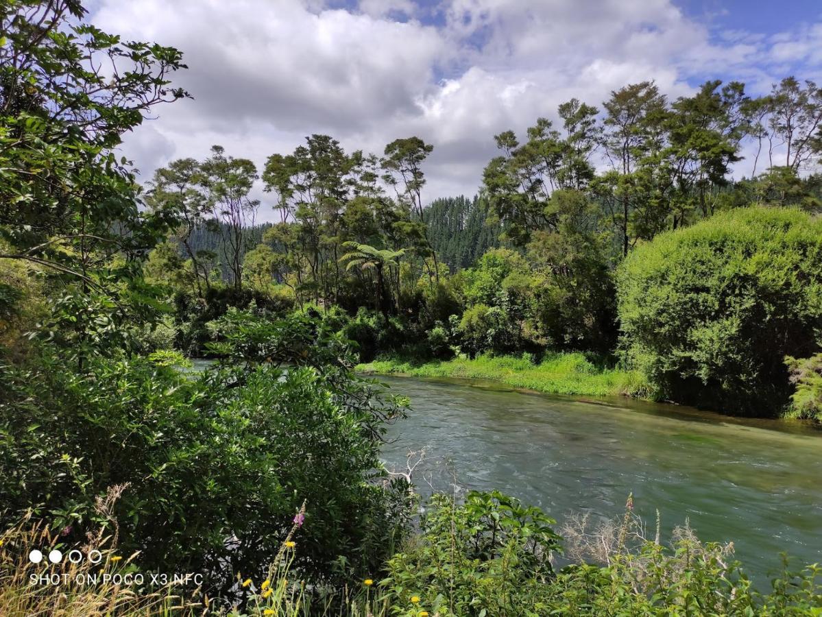 Kawerau 塔拉威拉河旅馆酒店 外观 照片